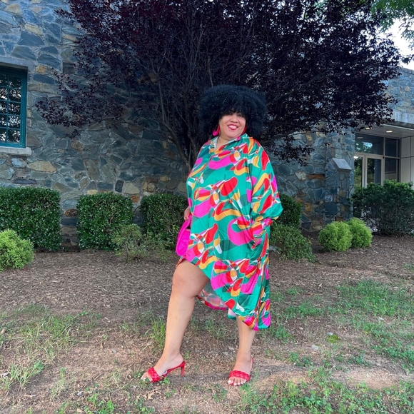 Oversized Shirt Dress - Picture 5 of 7